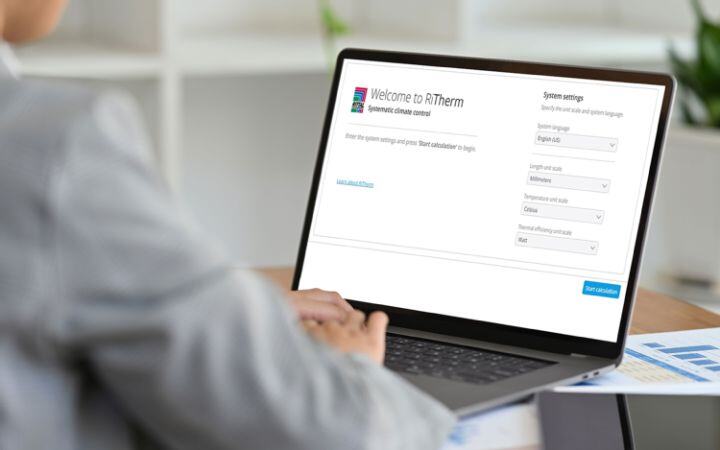 A planner using RiTherm software to calculate enclosure climate control requirements